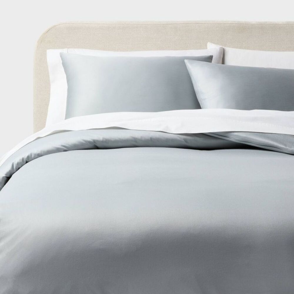 Threshold - King Performance Sateen Duvet Cover and Sham Set L Gray